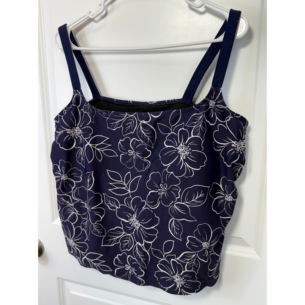 Delta Burke Navy Blue White Floral Tankini Swim Top Plus 20W Square Neck 20 - Picture 2 of 8